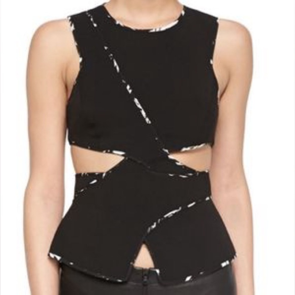 NWT Bcbgmaxazria Arianah cutout top size Small